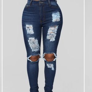 ripped skinny jeans